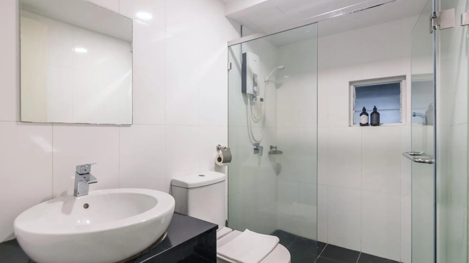 Maritime Suites By Stellar Alv Jelutong Hotel